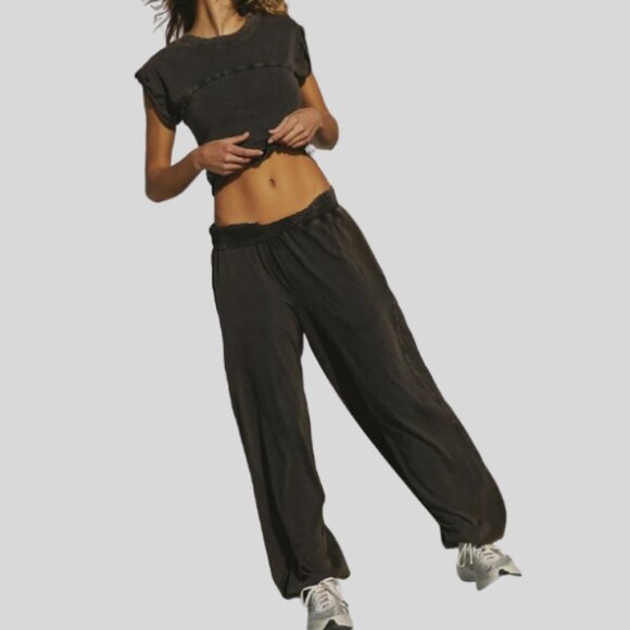 FP Movement Hot Shot Crossover Set color Black - Picture 4 of 4